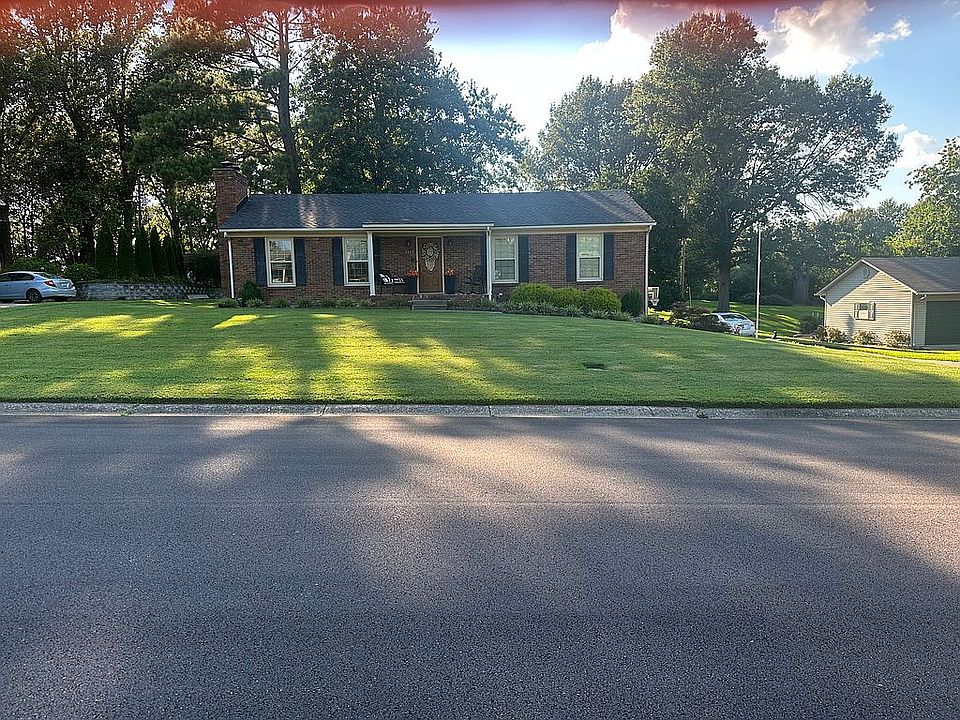 1st image of 3437 Woodlane Dr