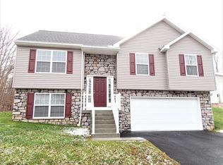 3045 Back Run Rd, Manheim, PA 17545