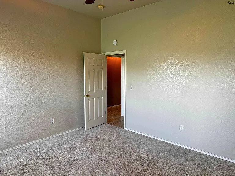 5441 Ricci St — Photo 25