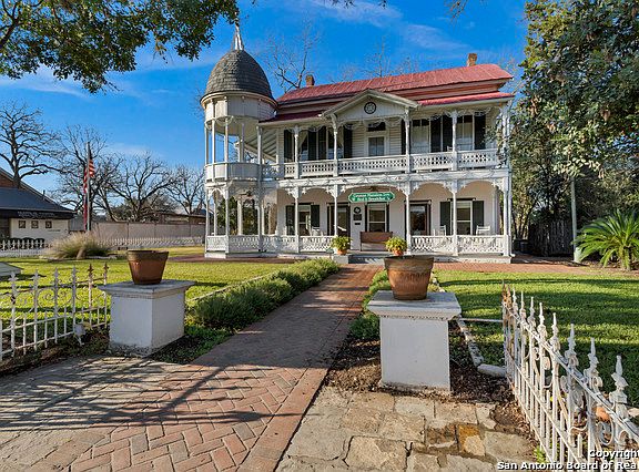 5th image of 1330 Homestead Cv