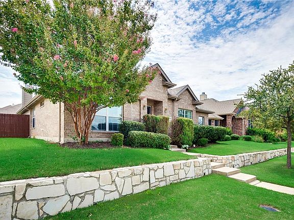 3rd image of 3901 Carmel Mountain Dr