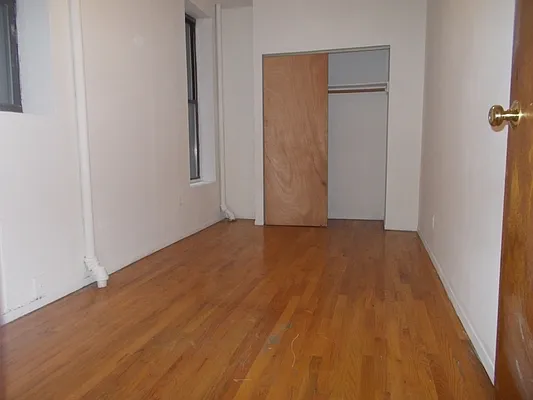 Rented by Pink Stone Realty LLC | media 9