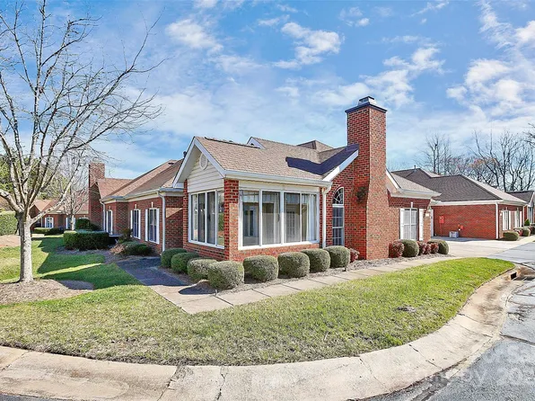 8125 Windsor Ridge Dr, Charlotte, NC 28277
