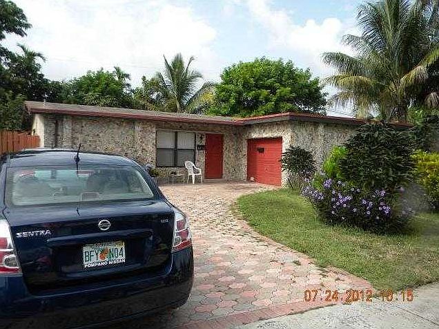 1st image of 6790 NW 81st Ct