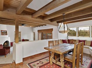 656 La Viveza Ct, Santa Fe, NM 87501