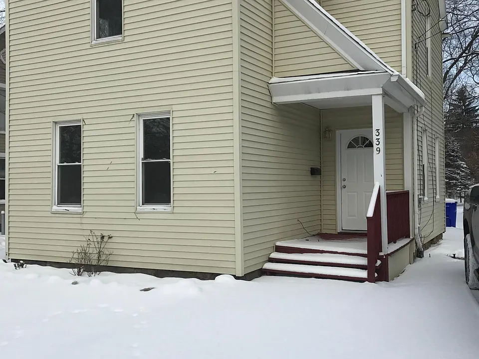 339 Cherry St