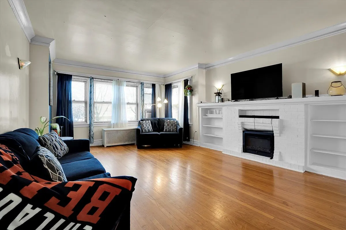 3 bed, 1450 sqft, $1,850 — Photo 4