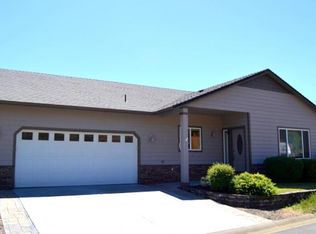 209 Red Cedar Ln, Cave Junction, OR 97523