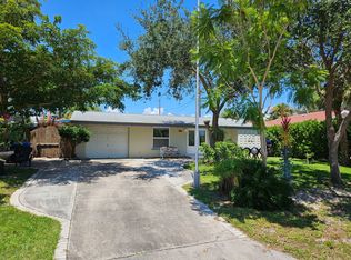 404 Barcelona Ave, Venice, FL 34285