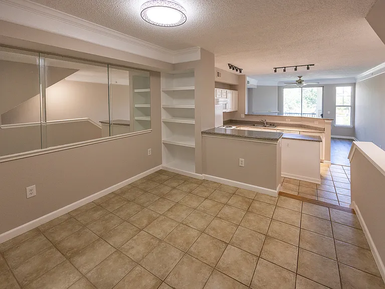 1652 Egret Way #20 — Photo 4