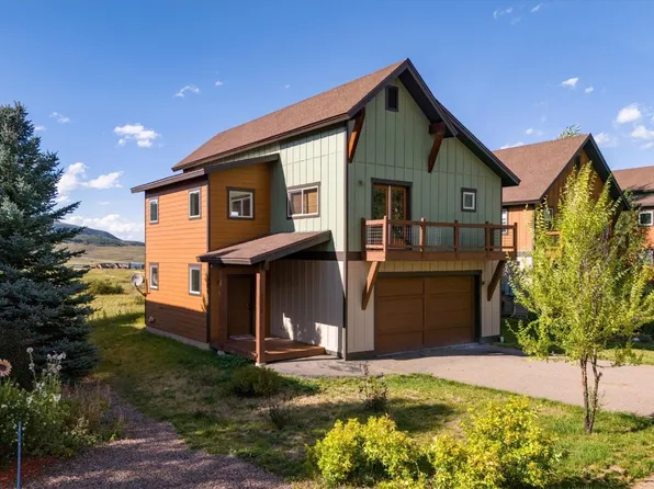 23750 Sagebrush Cir, Oak Creek, CO 80467