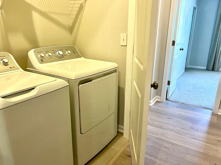 912 Mary Max Dr — Photo 18