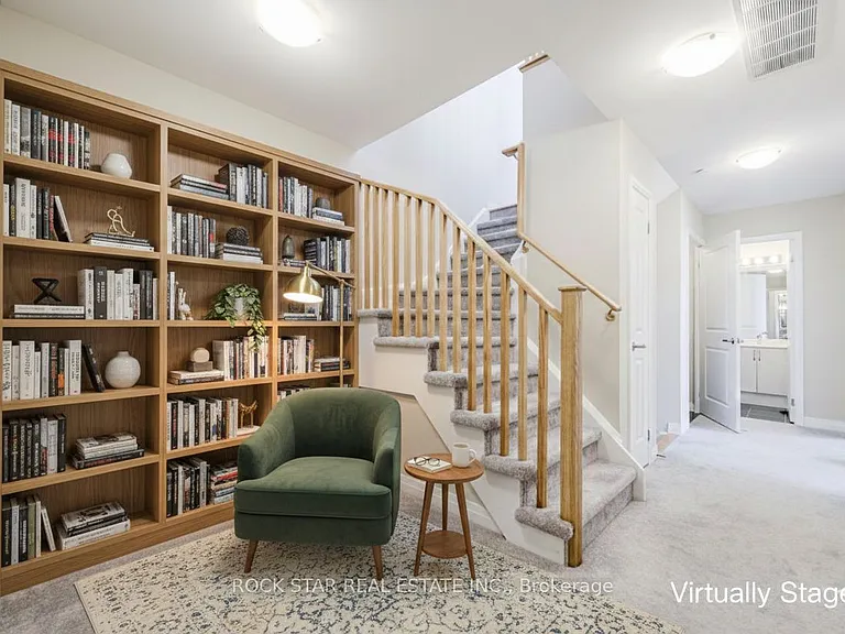 670 Atwater Ave #16 — Photo 31