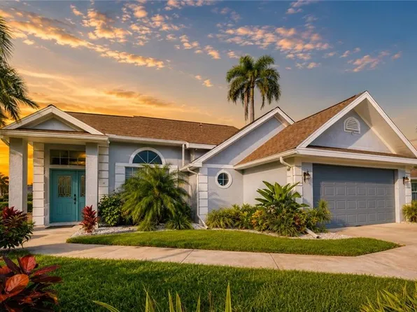 3639 Kent Dr, Naples, FL 34112