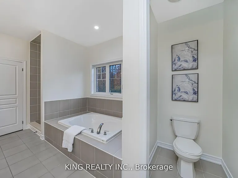 52 Haverstock Cres — Photo 25