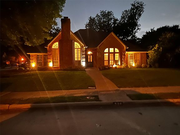 2nd image of 229 E Bethel Rd