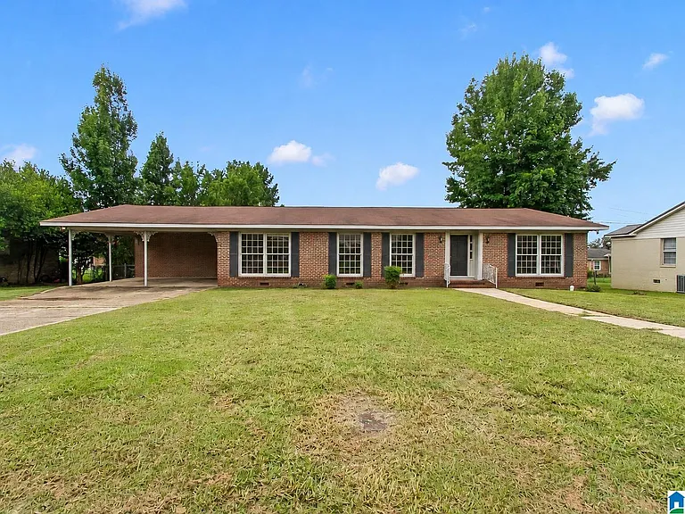 243 Cedar Crst — Photo 24