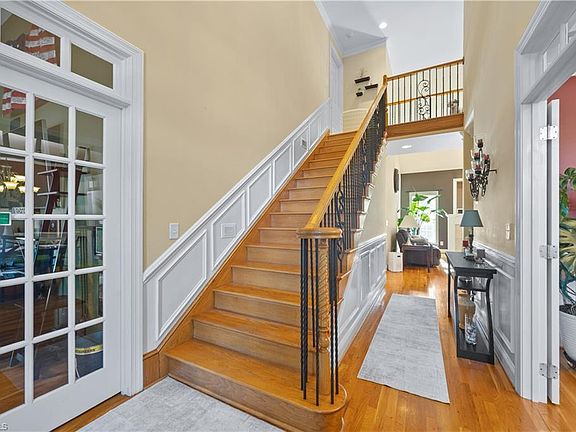 4th image of 250 Christi Ln