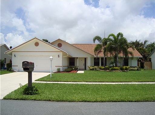 1st image of 29 Cedar Cir