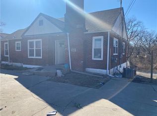 15502 E Us Highway 24, Independence, MO 64050