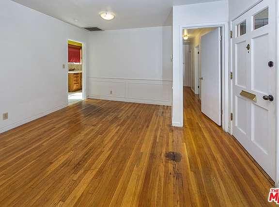 3rd image of 12770 Lorne St