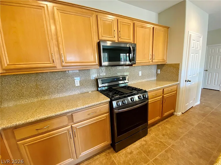 7621 Port Orchard Ave — Photo 10