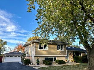 8802 W 85th Pl, Justice, IL 60458