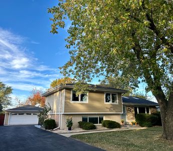 8802 W 85th Pl, Justice, IL, 60458