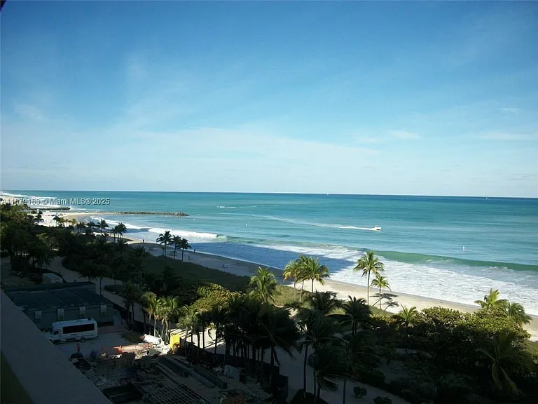 10185 Collins Ave #917 — Photo 12