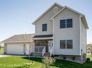 1103 E Jackson Pl, Indianola, IA 50125