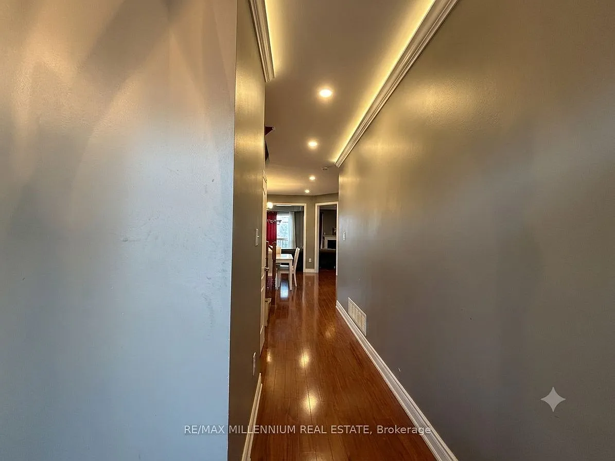 4 bed, $3,599 — Photo 4