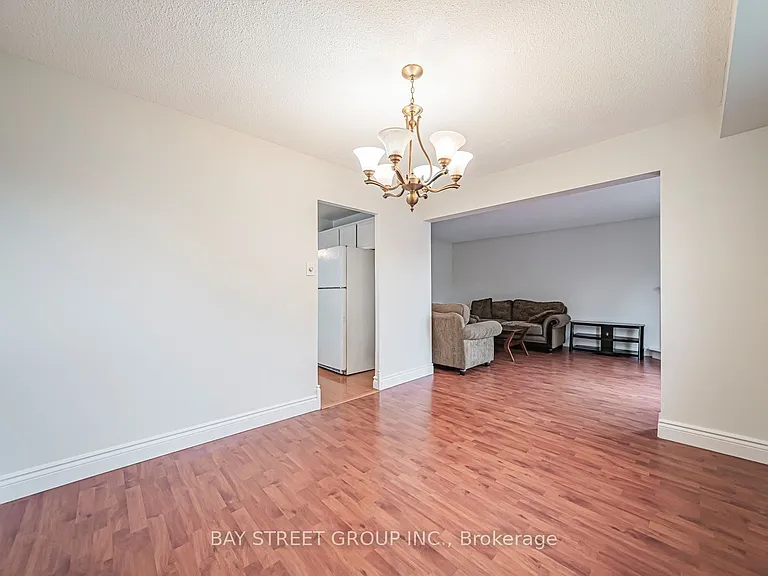 296 Killdeer St W — Photo 34