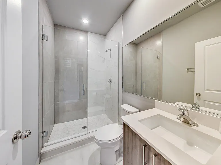 5117 S Kenwood Ave #103 — Photo 13