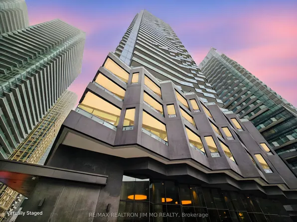 110 Broadway Ave #2702S, Toronto, ON M4P 1V7