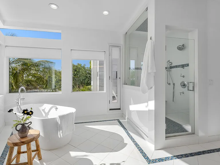 Pinnacle Pl — Photo 28