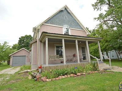 308 E Main St, Mayetta, KS, 66509