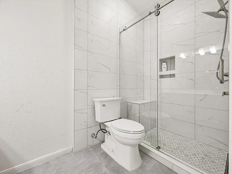 1201 Bering Dr #31 — Photo 10