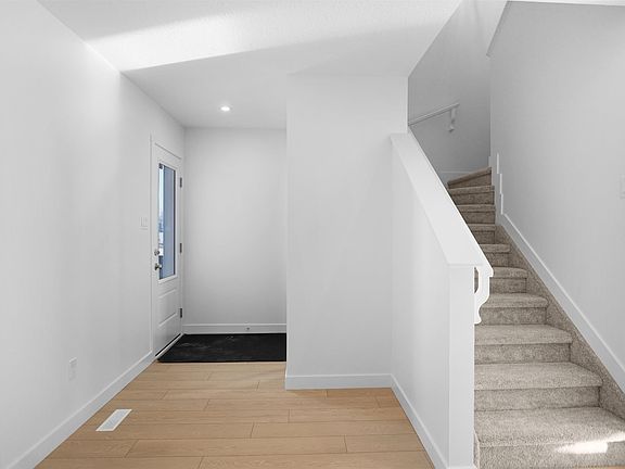 4th image of 115 Ficus Way