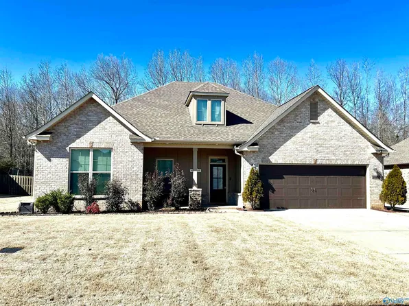 18169 Merlin Dr, Athens, AL 35613