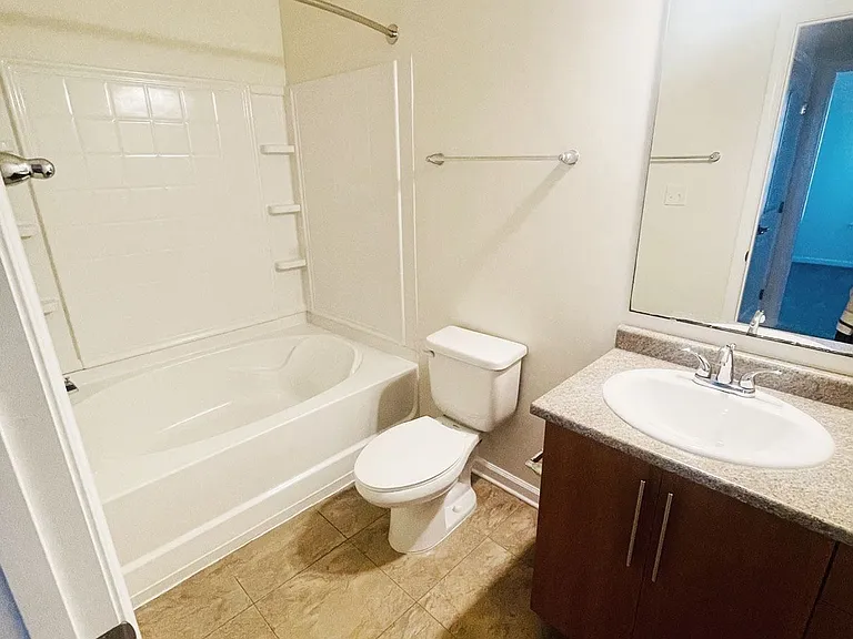 Clairmont at Chesterfield — Photo 244