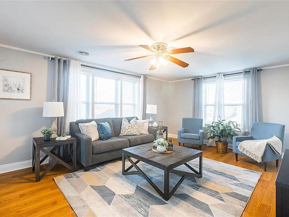 3rd image of 3707 Paule Ave
