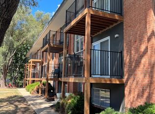 Blue Springs Apartments, Blue Springs, MO 64015