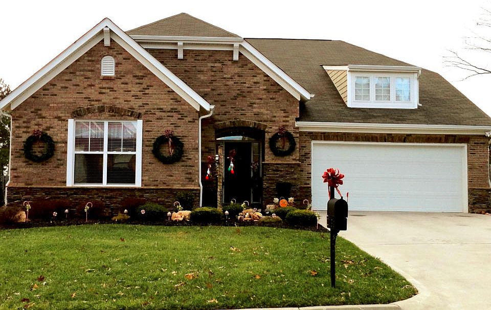 1st image of 2434 Ancient Oak Ln