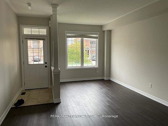 2nd image of 40 Kawana Rd