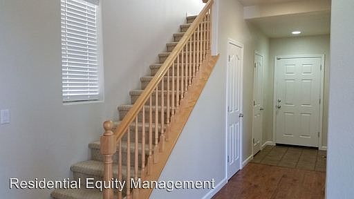 3rd image of 8644 Cortina Cir