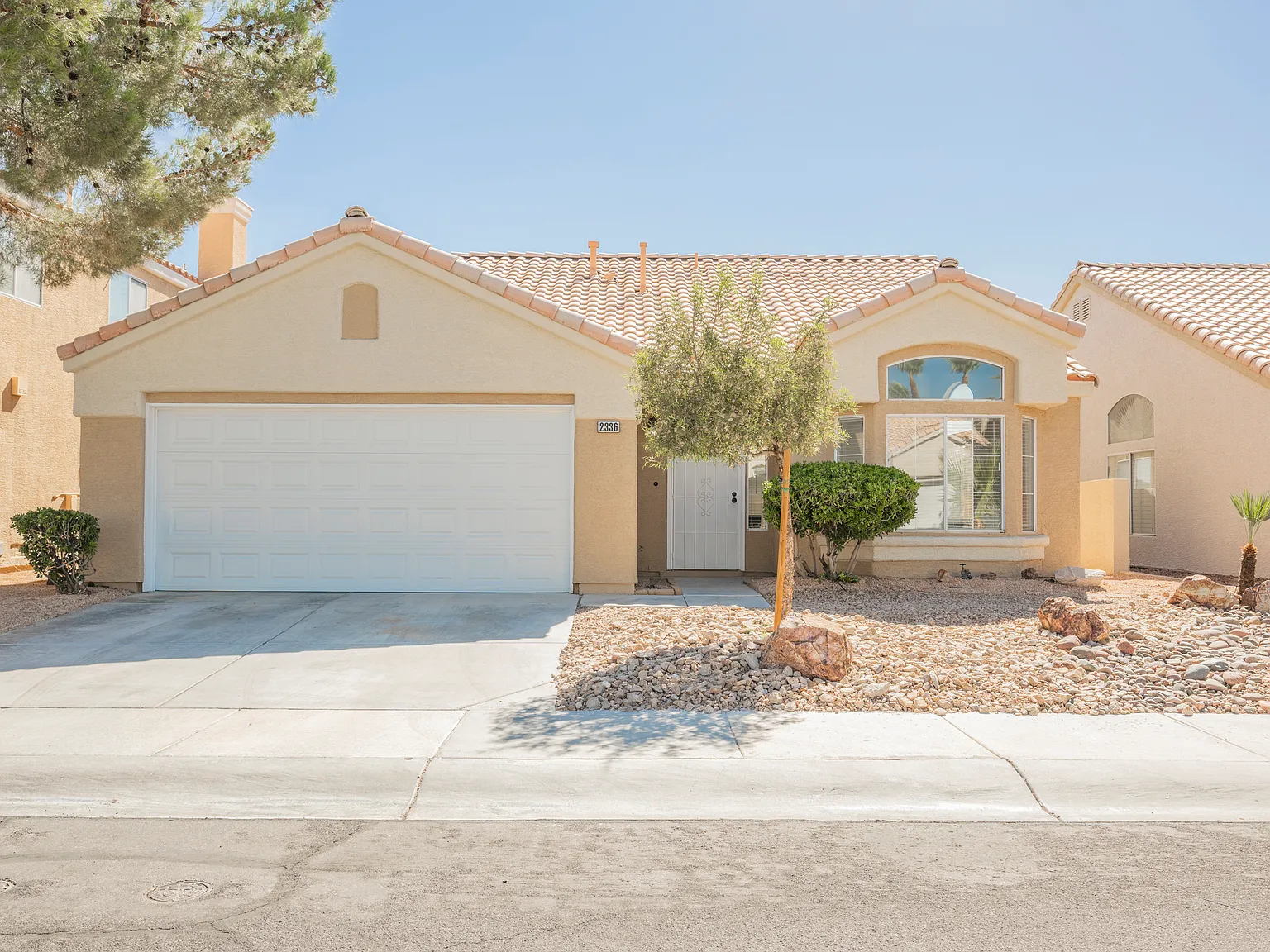 3 bed, 1487 sqft, $2,600 — Photo 3