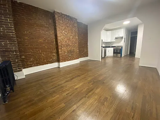 Rented by Bond New York | media 16