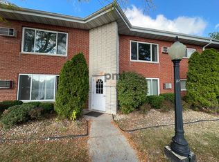 111 Harrington Ave APT 4, Crown Pt, IN 46307