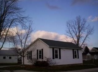 33 Greenlawn Ave, Versailles, OH 45380