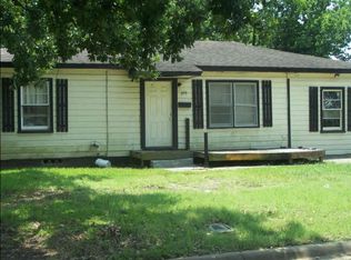209 Earl St, Jacksonville, TX 75766